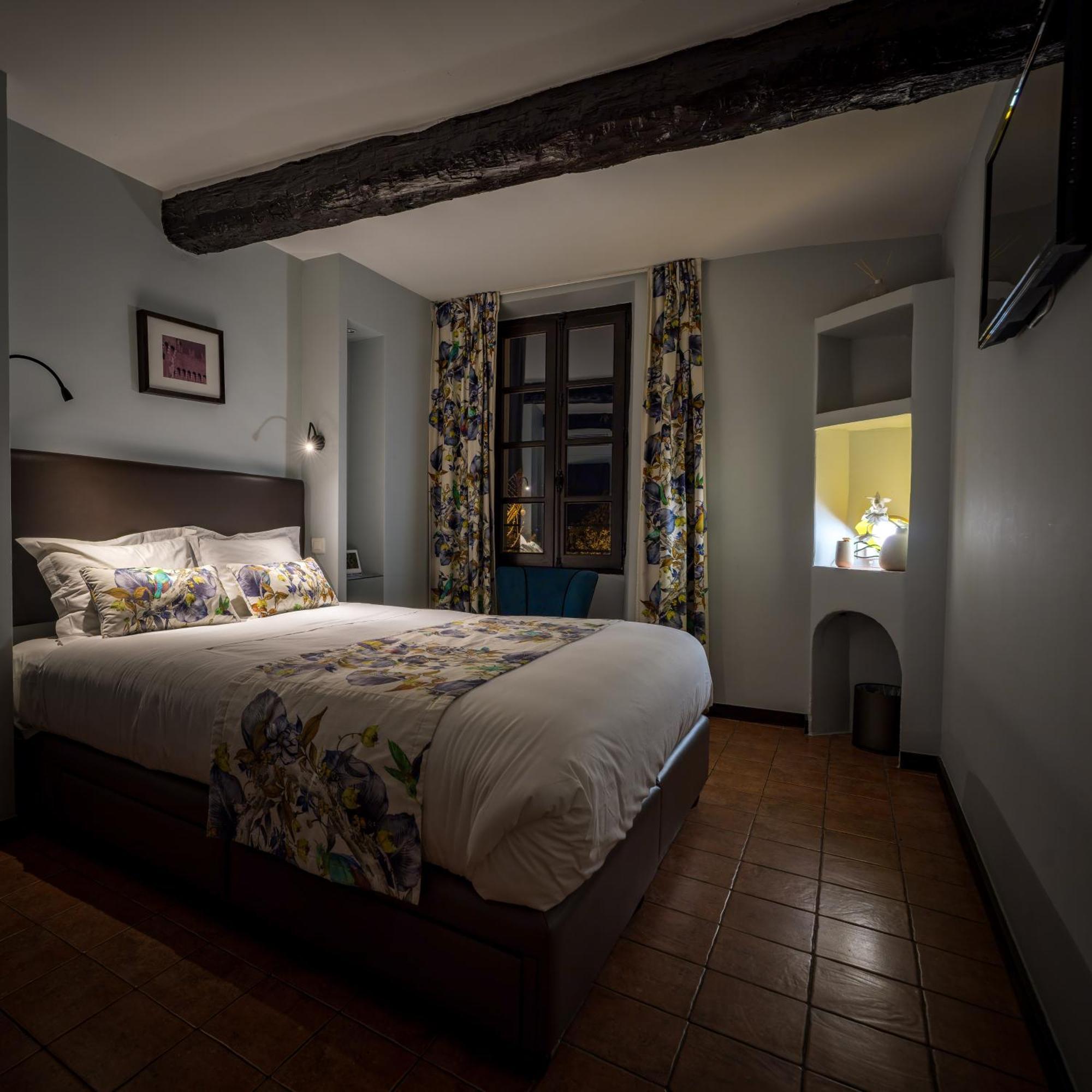 カーニュ・シュル・メール Le Grimaldi Bed & Breakfast エクステリア 写真